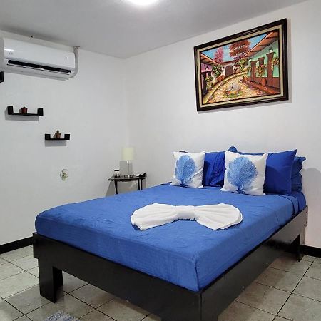 Willa Panda House Quepos Zewnętrze zdjęcie